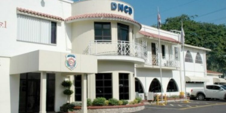 DNCD confisca cuatro paquetes de presunta cocaína en puerto Santo Domingo