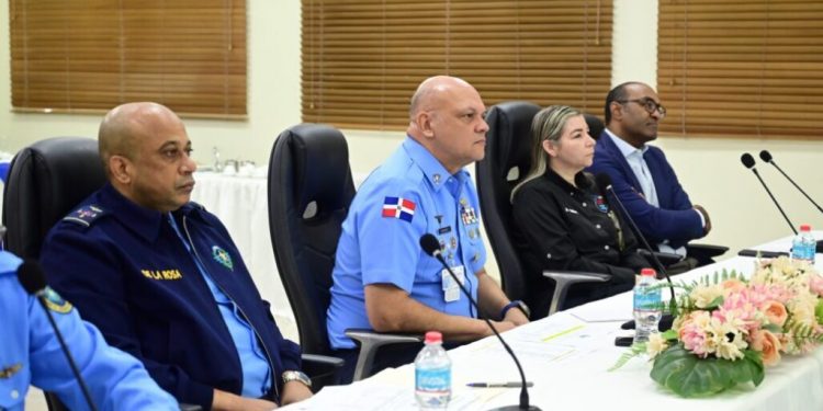 Refuerzan estrategias de seguridad y cooperación aeroportuaria: CESAC y Aerolíneas Nacionales e Internacionales