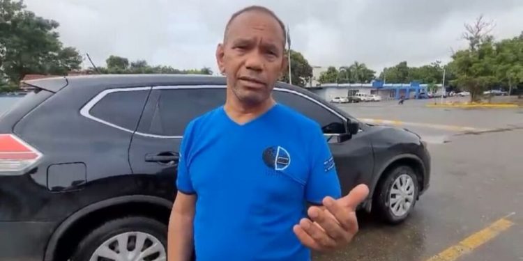 Hombre denuncia robo de siete millones de pesos tras venta de un solar en Santiago