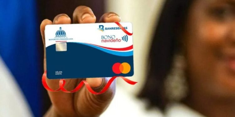 Continúa la entrega de bonos navideños en comunidades del país