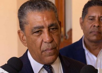 Adriano Espaillat: "La ciudadanía por nacimiento es como la columna vertebral de Estados Unidos"