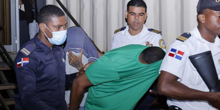 MP dice capitán de la FARD mandó a atracar a segundo teniente en Hainamosa y repartió el botín