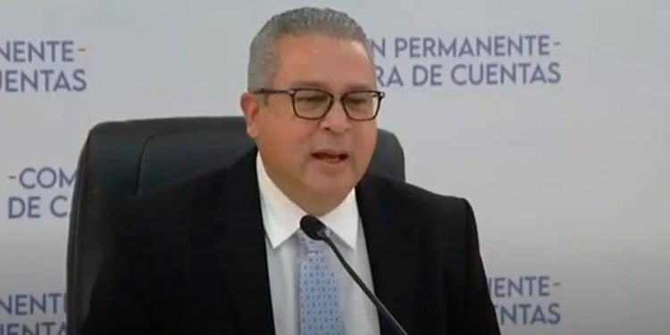 Evalúan a titulares de la Cámara de Cuentas que buscan repetir en cargos