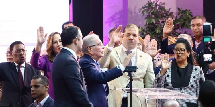 Exfuncionarios de Danilo Medina y exlegisladores son lo nuevo en dirección del PLD