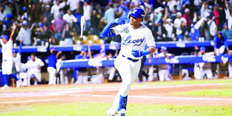 Sergio Alcántara guía al Licey con jonrón para dejar eliminadas a las Águilas