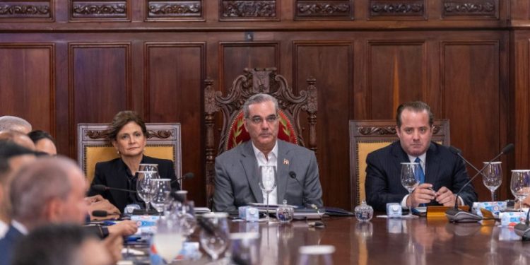 Gobierno cambiará forma de evaluación de las instituciones públicas