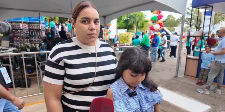 Con entrega de bicicleta a una niña, Alcaldía DN inicia hoy 5ta entrega de Plásticos por Juguetes