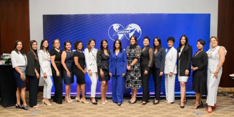 Mujeres empresarias responden a Ezequiel Molina y resaltan la corresponsabilidad familiar