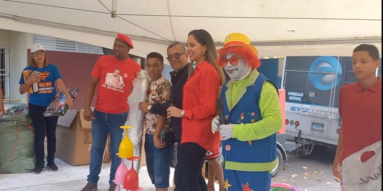 Grupo CAM distribuye miles de juguetes en el Día de Reyes