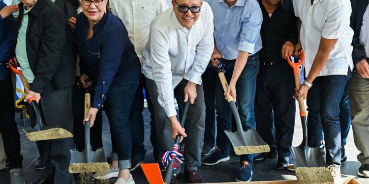 Alcaldía de Santiago inicia construcción de nuevo cementerio en Gurabo