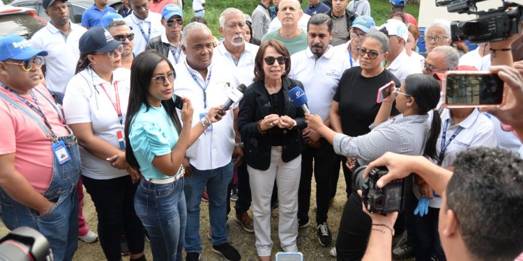 Alcaldía de Santiago refuerza compromiso ambiental con operativo integral en El Embrujo Tercero