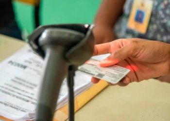 Ciudadanos tendrán una cédula vencida por más de un año