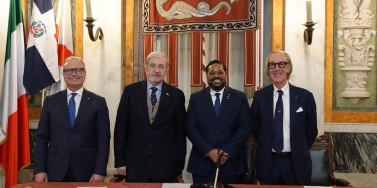 Región Liguria Rinde Tributo de Honor al Cónsul General de la República Dominicana Nelson Carela Luna.