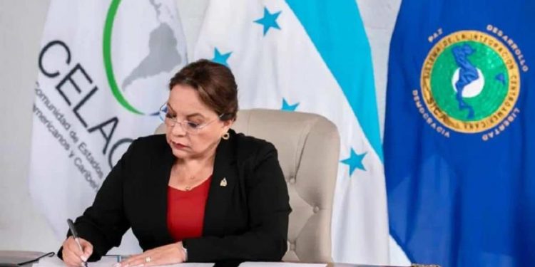 Honduras cancela cumbre de la Celac convocada tras crisis migratoria entre Colombia y EE. UU.