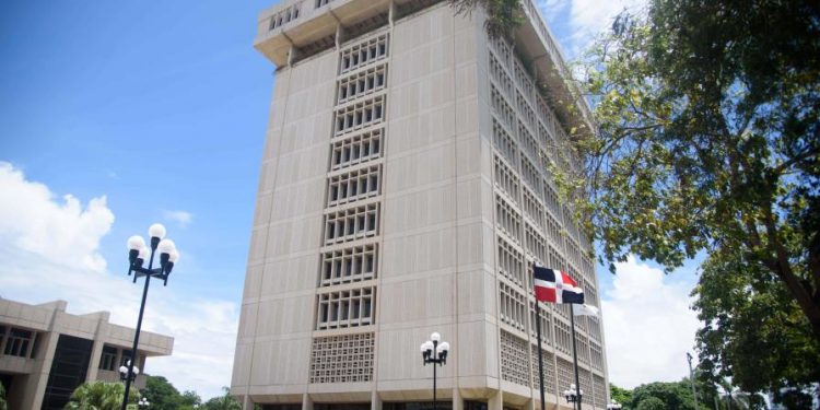 Banco Central: la República Dominicana se consolida en América Latina