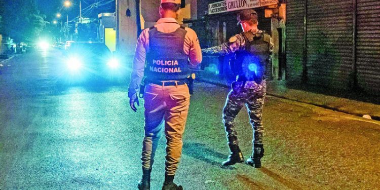 En este 2025 unos 16 jóvenes han sido ultimados por la Policía Nacional en intercabios de disparos