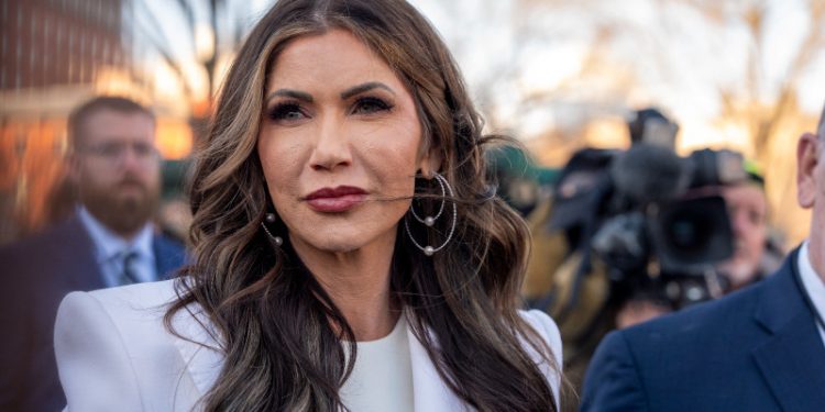 Cierran programa migratorio a los venezolanos