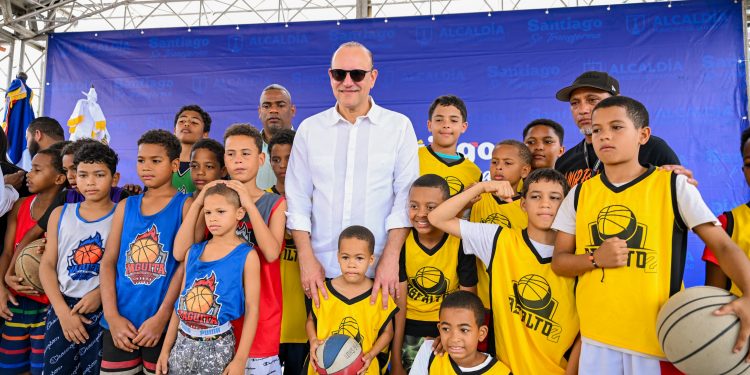 Alcaldía de Santiago inicia construcción de techado en La Yagüita de Pastor con una inversión de RD$ 26.5 millones