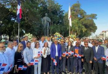 Autoridades civiles y militares de Santiago conmemoran 181 aniversario de la Independencia Nacional