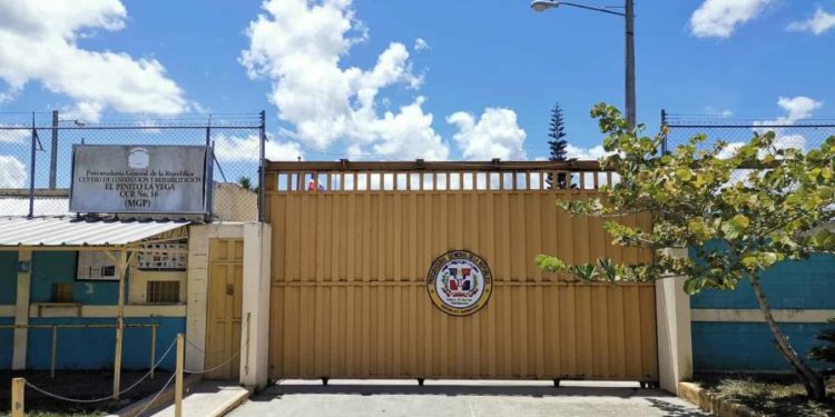 Arrestan a siete agentes penitenciarios por la muerte de un recluso en cárcel El Pinito de La Vega