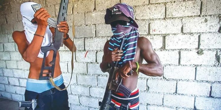 Abinader anuncia que tratará a los miembros de bandas haitianas como terroristas