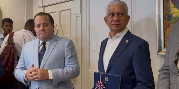 Paliza niega que haya tranque para la escogencia del nuevo procurador