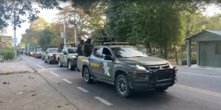 Ministro de Defensa anuncia la llegada de 900 militares a Dajabón para reforzar la frontera