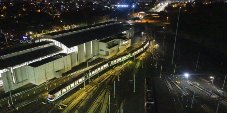 A partir de julio comenzarán a operar los trenes de seis vagones del metro