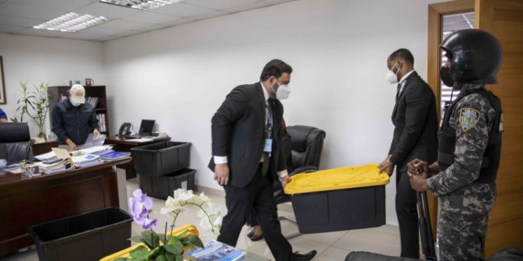 Los torbellinos de la Cámara de Cuentas