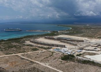 República Dominicana apuesta por turismo y tierras raras para el desarrollo de regiones deprimidas