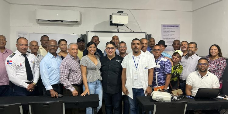 Colegio de Periodistas y CENSITEC realizan capacitación avalada por INFOTEP