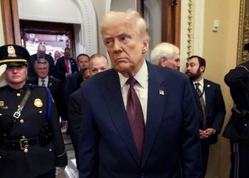 Trump evita comparecer ante la prensa mientras los mercados registran fuertes caídas