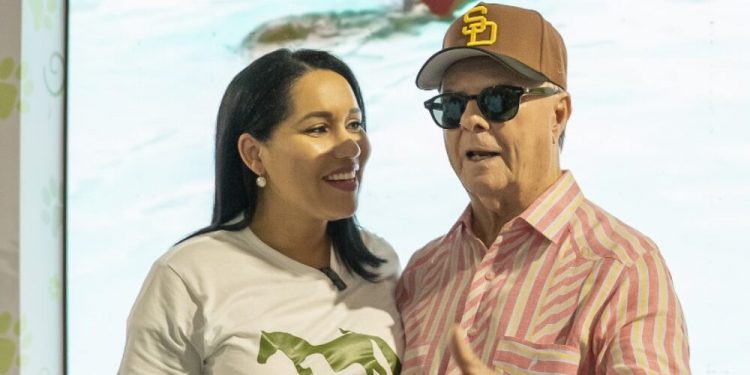 Hipólito insta al presidente Abinader entregar terrenos para la Ciudad de los Animales de Fundación LASO