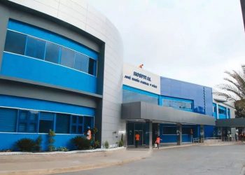 Hospital Cabral y Báez rechaza trato a chofer de ambulancia