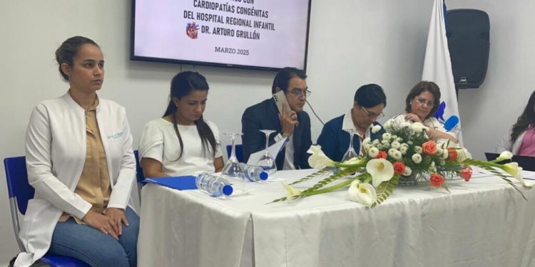 Hospital Infantil Arturo Grullón realiza jornada cardiovascular a más de 500 niños en Santiago