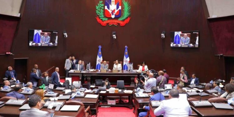 Proyecto de ley propone eliminar exoneraciones a legisladores, jueces y fiscales