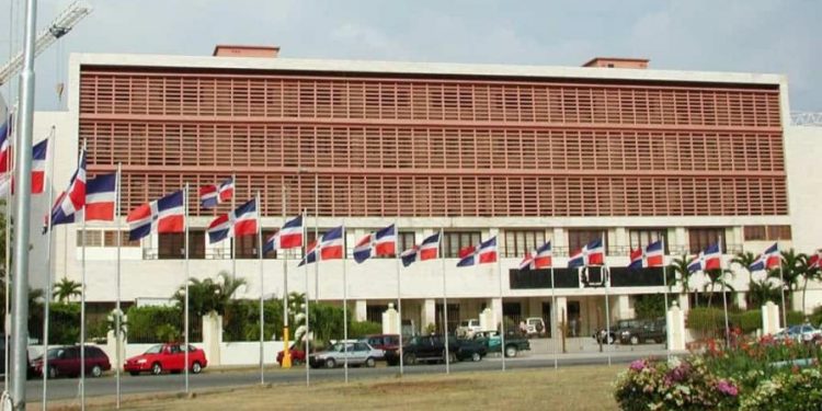 Comisión bicameral comienza este lunes la ruta de estudio del Código Penal