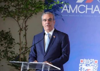 Abinader insta a los dominicanos a superar el pesimismo y creer en el potencial de la economía