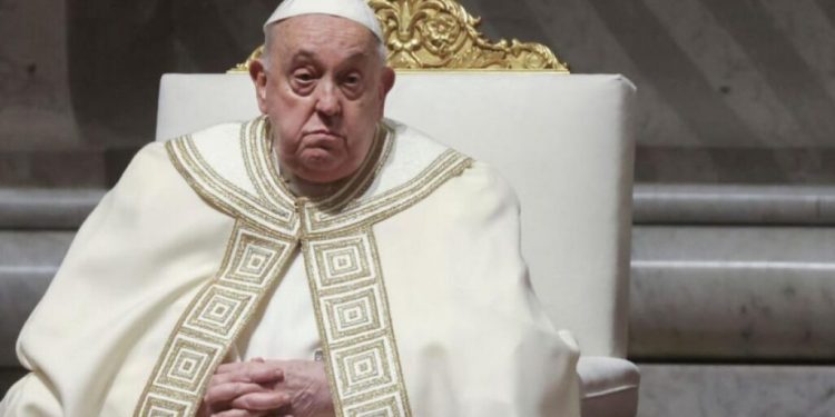 El papa aumentó su actividad física y celebró el inicio de la Cuaresma, dice el Vaticano