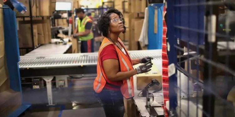 La participación laboral supera el 65 % en la República Dominicana