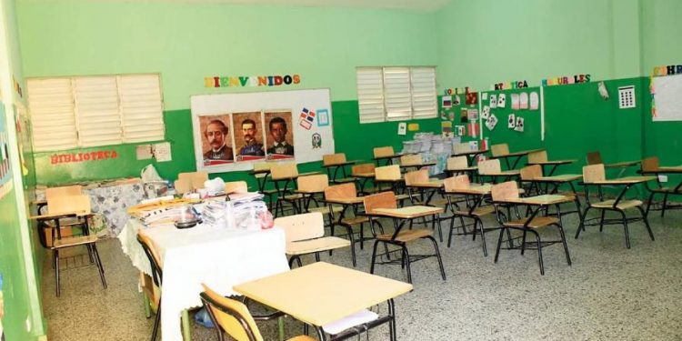 ADP seguirá con la huelga en San Francisco de Macorís; Minerd pide diálogo