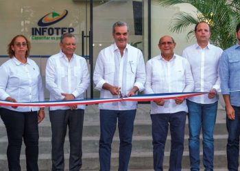 Luis Abinader participó en 135 eventos inaugurales en el 2024