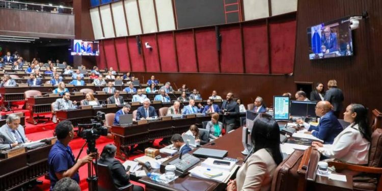 El Congreso apura esta semana el Código Penal, la reforma laboral y la nueva Cámara de Cuentas