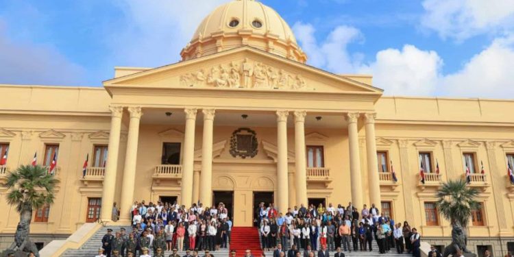 República Dominicana, uno de dos países con "mayor mejora" en índice de democracia de la región