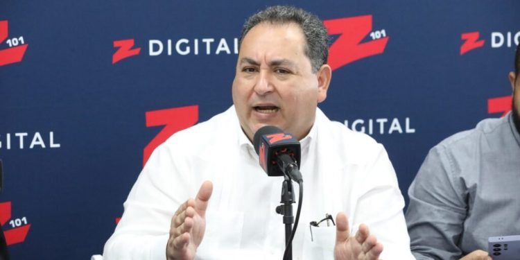 Mario Lama: el gobierno de Abinader ha hecho una revolución en materia de salud en RD