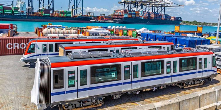 Suman 48 vagones llegados al país de los 72 que se necesitan para mejorar el servicio del metro
