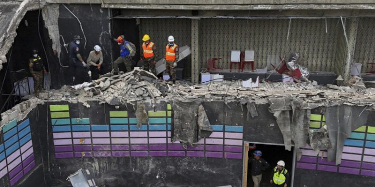 Gobierno crea equipo de expertos para determinar causas de tragedia del Jet Set