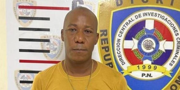 Apresan haitiano que se hacía pasar por cónsul de Brasil para estafar con visas falsas a sus compatriotas
