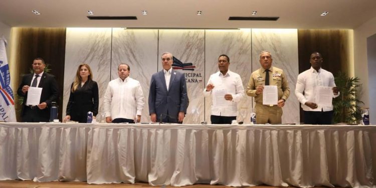 Abinader insiste: Ya hemos cargado demasiado con Haití, la comunidad internacional debe responder