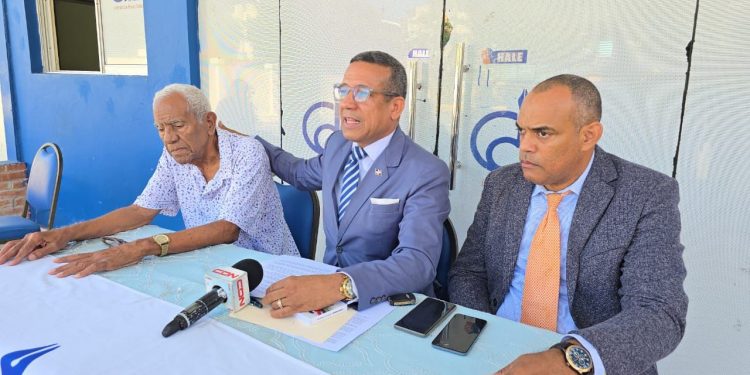 CDP Santiago anuncia actividades por el Mes del PeriodistaDedicado a Don Virgilio Cepeda e Isabel Guzmán